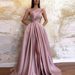 Sexy lange avondjurk met split / Sexy Evening Dress with slit